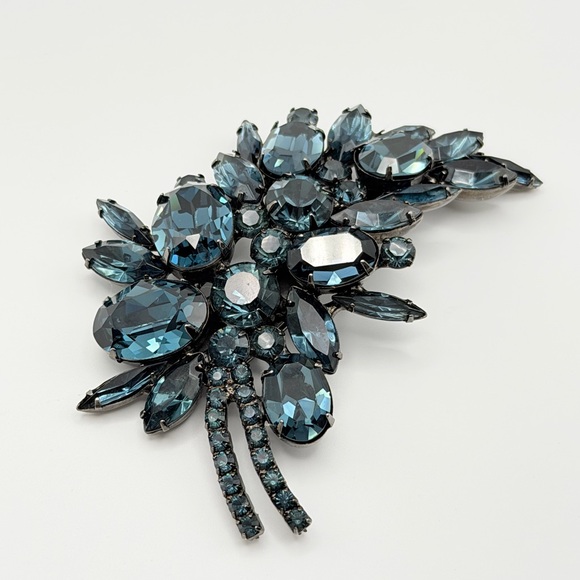 Jennifer Behr Teal Crystal Floral Hair Clip main image 11